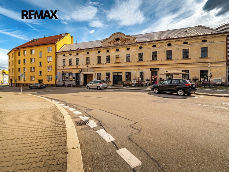 Комерційне приміщення на продаж, 1 123 м² (5 з 30)