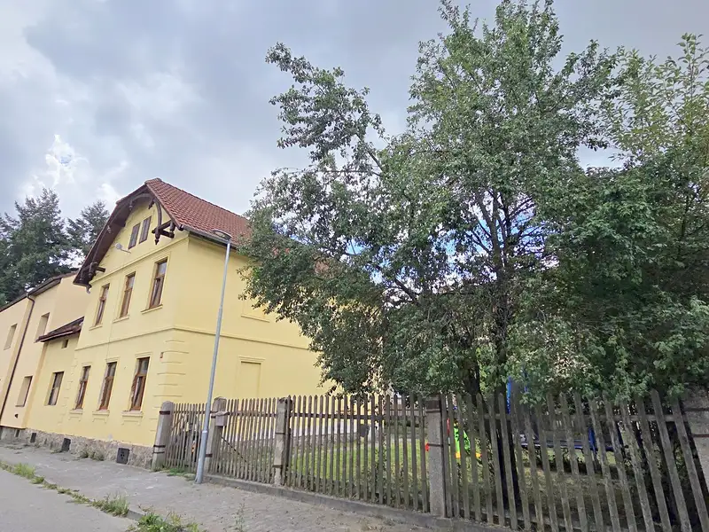 Prodej vily 143 m², pozemek 553 m², České Velenice – náhled fotky 2