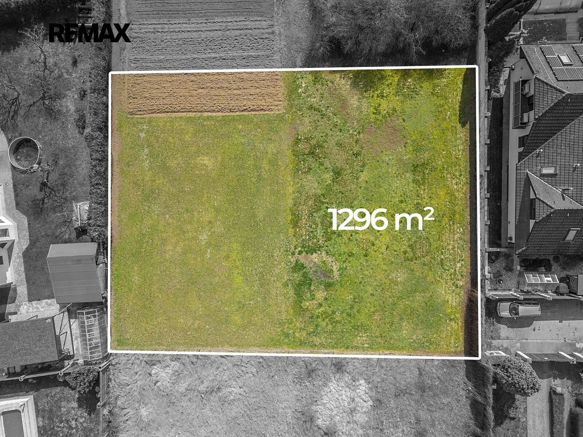 Prodej stavebního pozemku 1296 m², Horoměřice – fotka 1 z 3