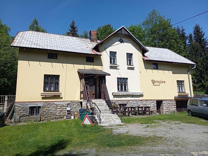Dražba chalupy 550 m², pozemek 9428 m², Jindřichov – fotka 1 z 3