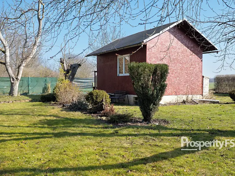 Prodej chaty 19 m², pozemek 980 m², Kralupy nad Vltavou – náhled fotky 1