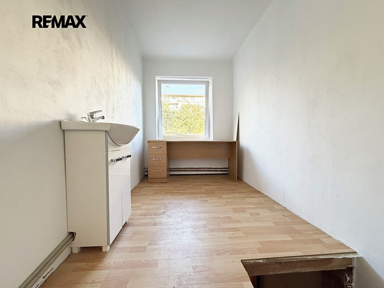 Комерційне приміщення в оренду, 26 м² (7 з 12)