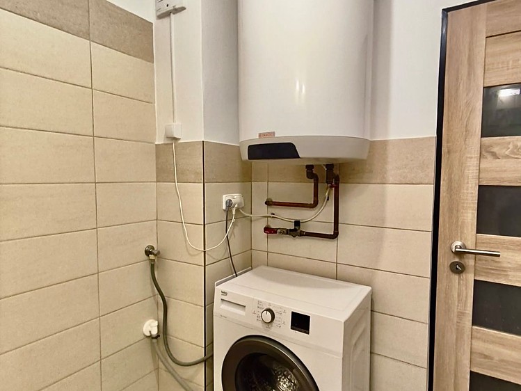 Pronájem bytu 1+kk, 39 m² (13 z 15)