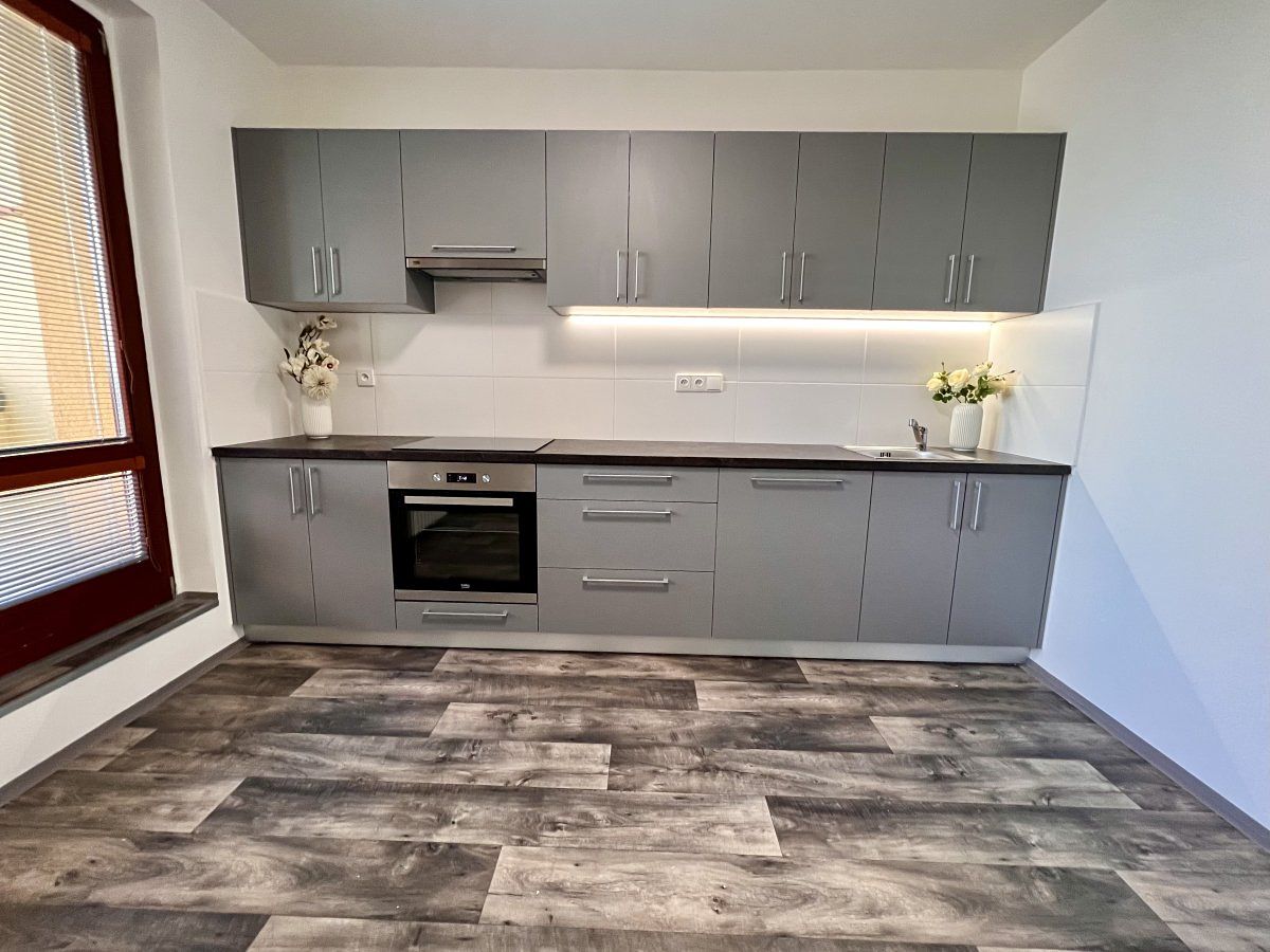 Pronájem bytu 3+1 69 m² – fotografie 5