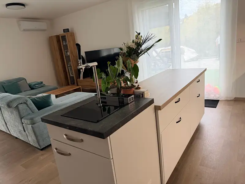 Pronájem bytu 3+kk 109 m², Zlín – náhled fotky 3