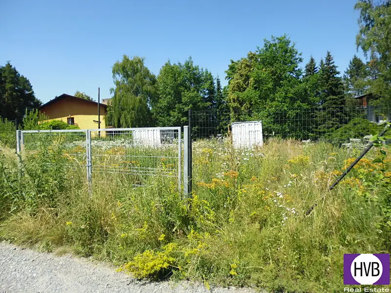 Prodej komerčního pozemku 877 m², Slapy – náhled fotky 3