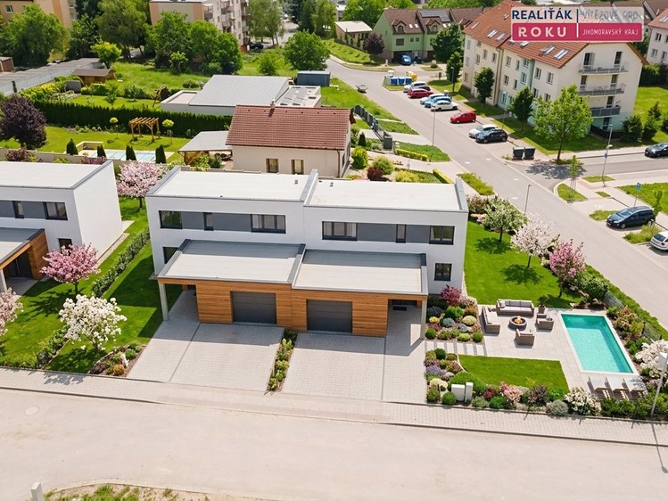 Prodej domu, 177 m² (3 z 17)