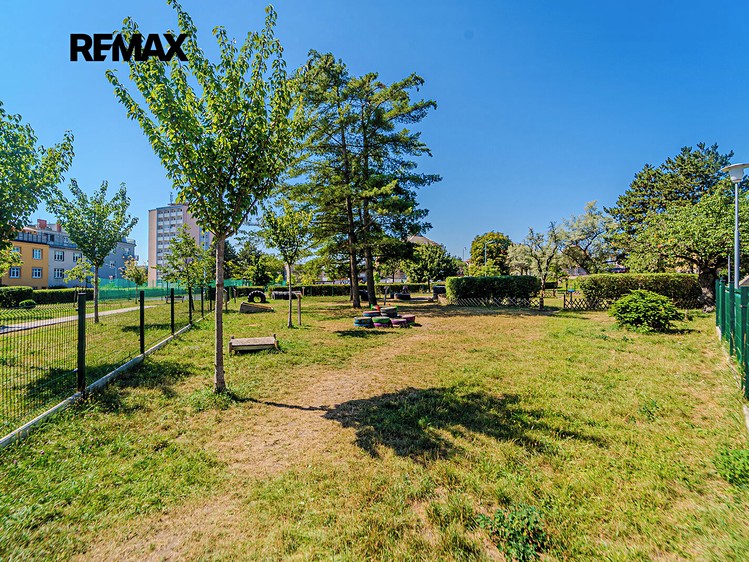 Prodej bytu 3+kk, 77 m² (31 z 35)
