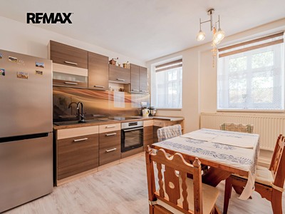 Будинок на продаж, 150 м² (2 з 34)