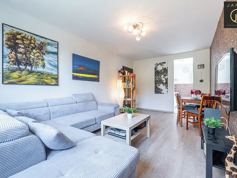 Prodej bytu 3+1 61 m², Praha – náhled fotky 1