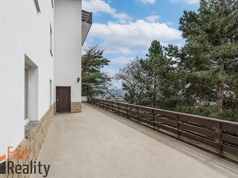 Prodej bytu 2+kk 47 m², Praha – náhled fotky 2