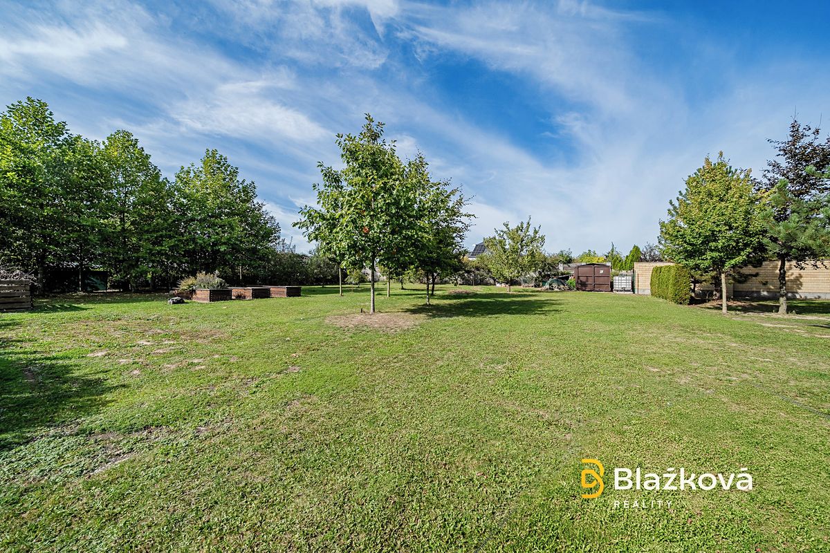 Prodej stavebního pozemku 1445 m² – fotografie 4