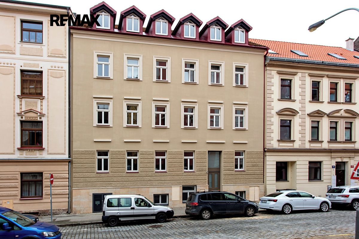 Pronájem kanceláře 16 m² – fotografie 2
