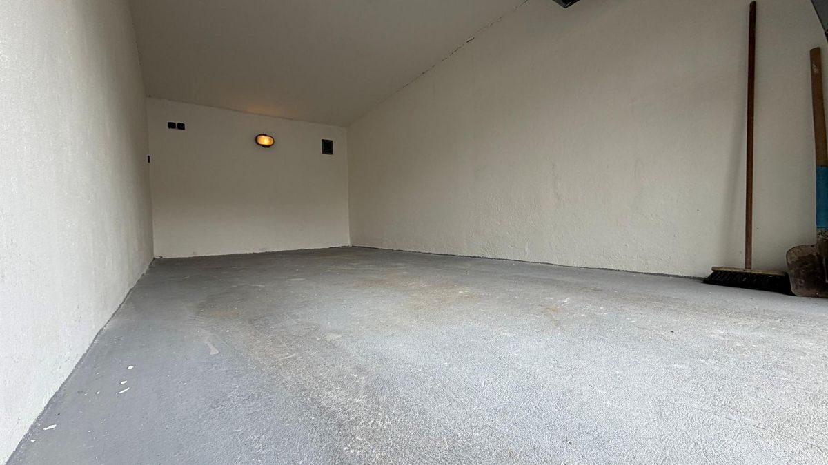Prodej garáže 16 m² – fotografie 5