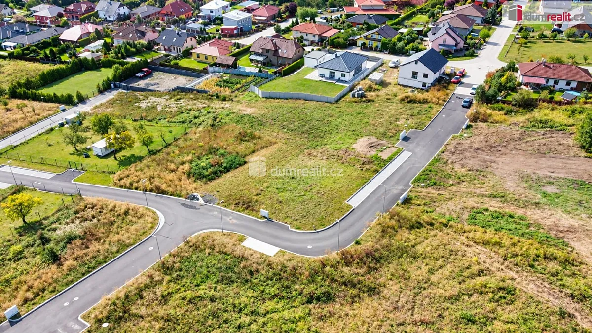 Prodej stavebního pozemku 1032 m²