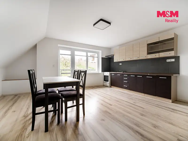 Prodej rodinného domu 198 m², pozemek 1224 m², Ústí nad Orlicí – náhled fotky 3