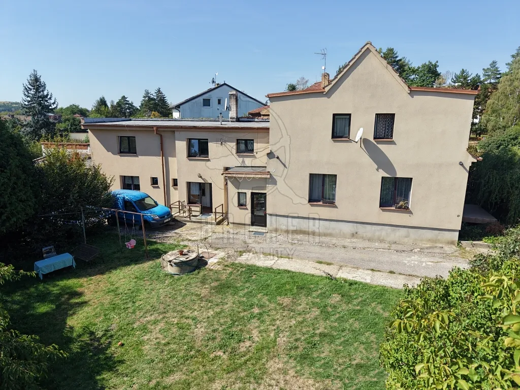 Prodej rodinného domu 165 m², pozemek 889 m²