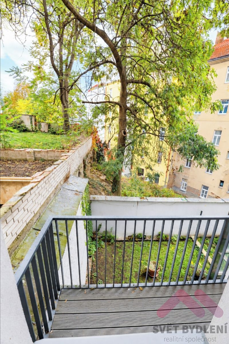 Pronájem bytu 2+kk 44 m² – fotografie 3