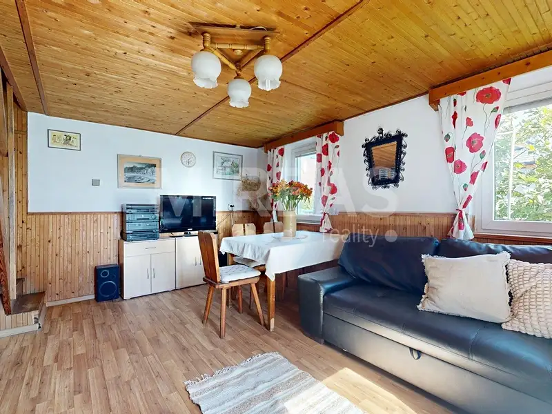 Prodej chalupy 62 m², pozemek 307 m², Sadská – náhled fotky 3