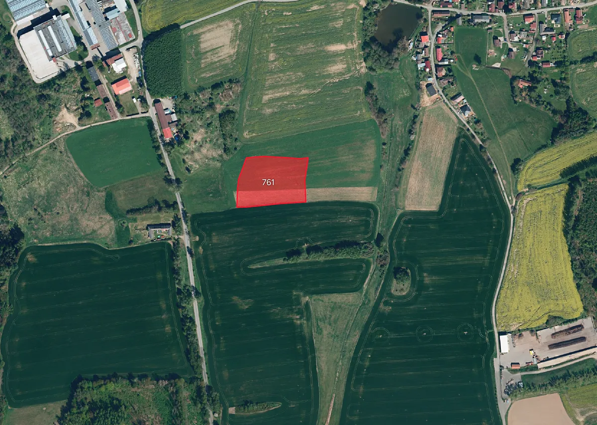Prodej pole 9909 m²