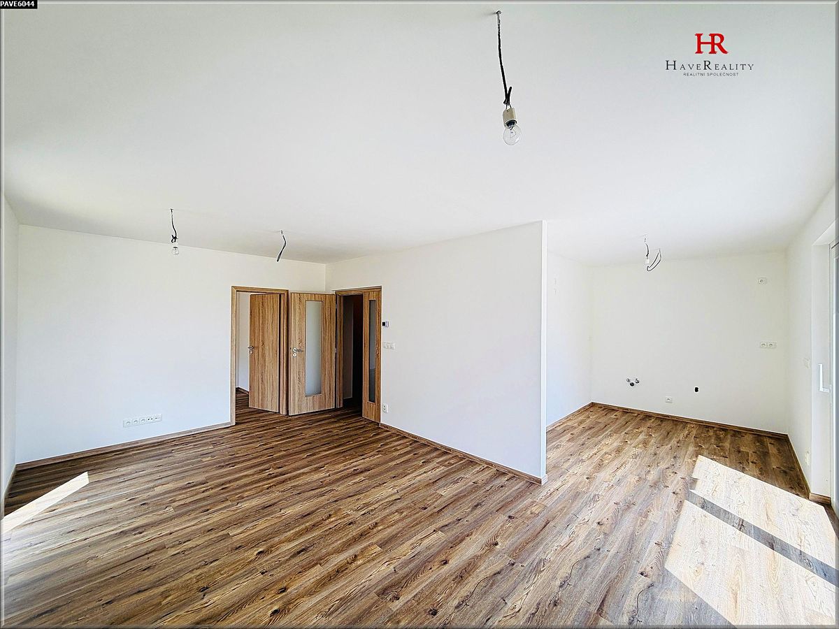 Pronájem rodinného domu 105 m², pozemek 505 m² – fotografie 4