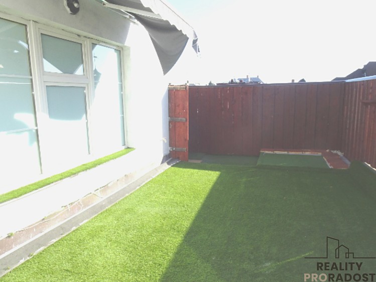 Pronájem komerčního prostoru, 205 m² (5 z 20)