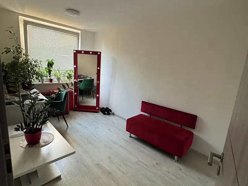 Prodej bytu 3+1 74 m², Praha – náhled fotky 3