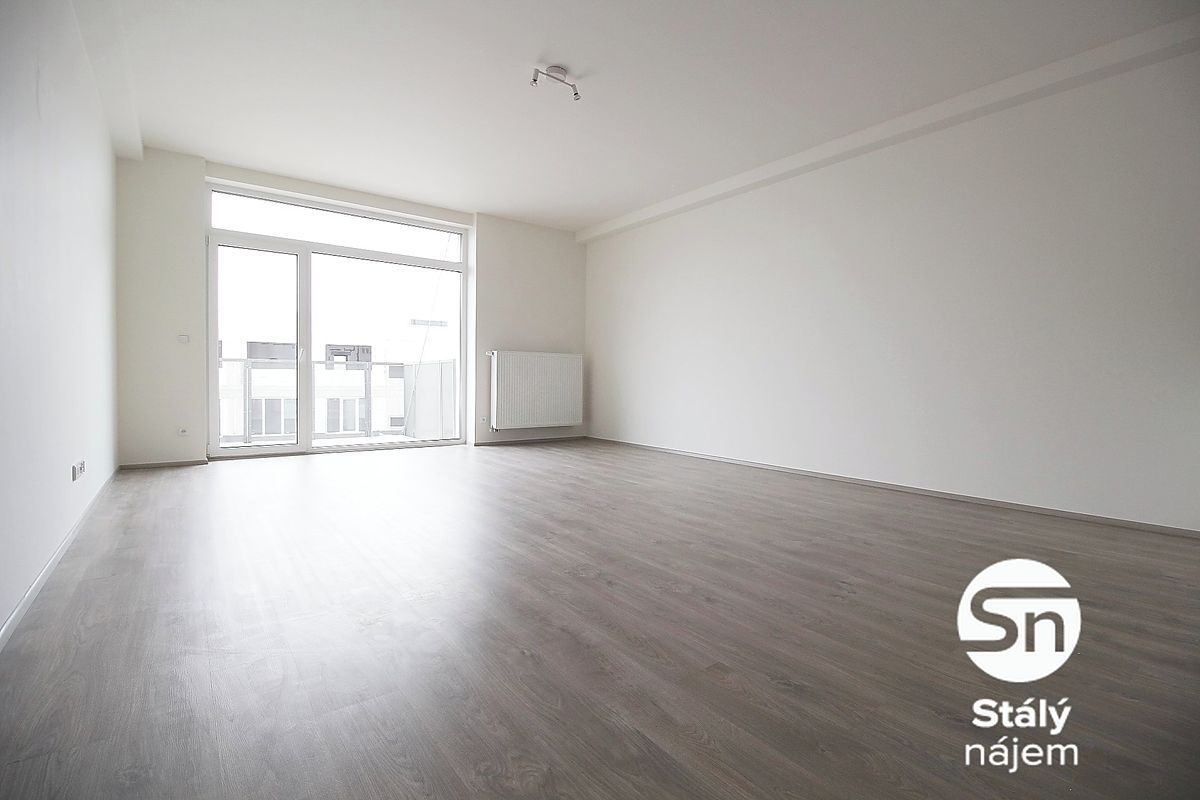 Pronájem bytu 2+kk 66 m² – fotografie 4