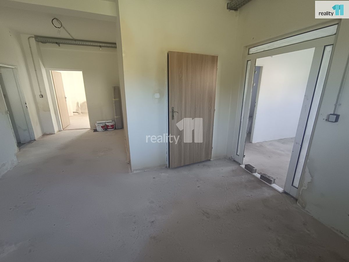 Prodej rodinného domu 128 m², pozemek 360 m² – fotografie 4