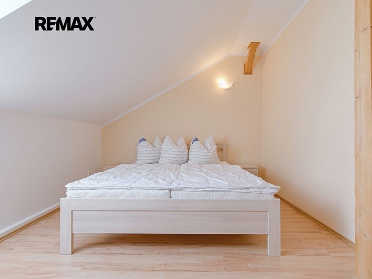 Будинок на продаж, 339 м² (17 з 28)