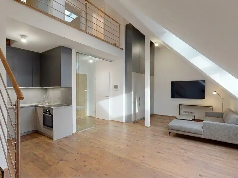 Prodej bytu 3+kk 97 m², Praha – náhled fotky 1