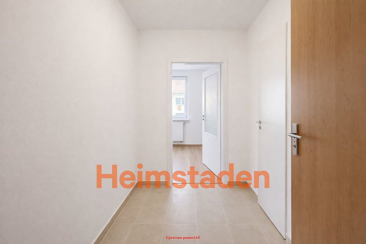 Pronájem bytu 2+kk 38 m² – fotografie 5
