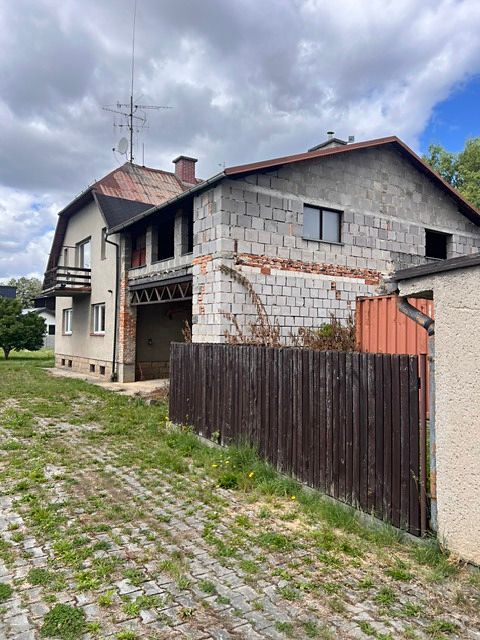 Prodej rodinného domu 292 m², pozemek 2466 m² – fotografie 4