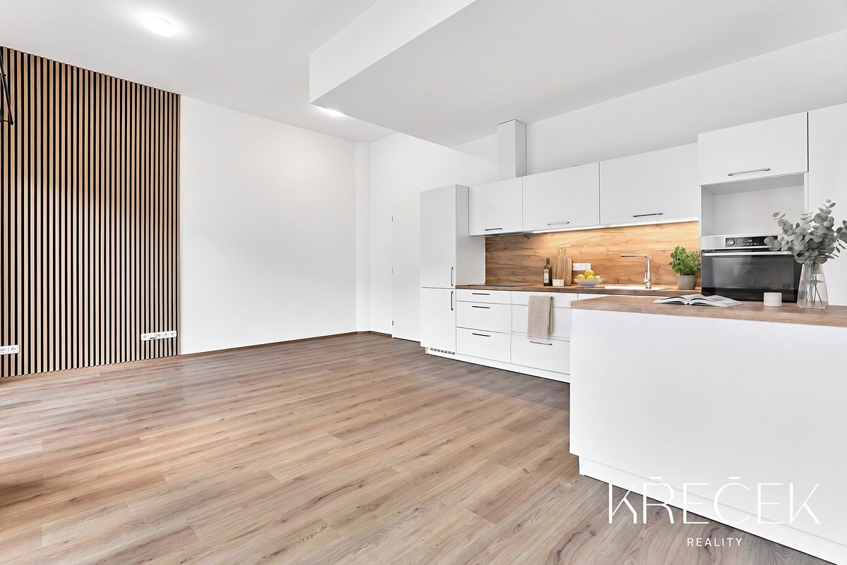 Prodej bytu 1+kk 44 m² – fotografie 2