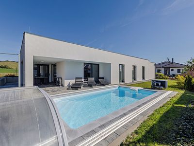 Prodej rodinného domu 145 m², pozemek 875 m²