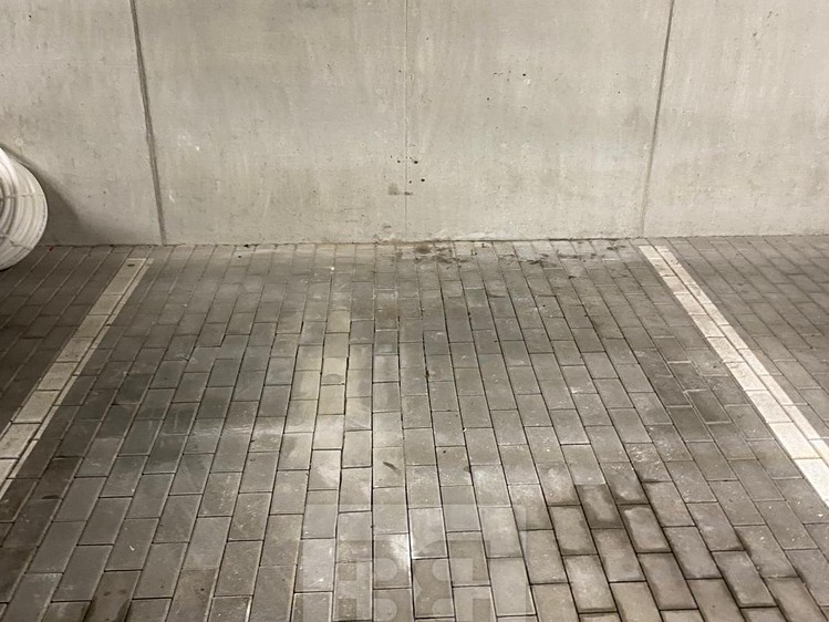 Pronájem nemovitosti, 16 m² (2 z 3)