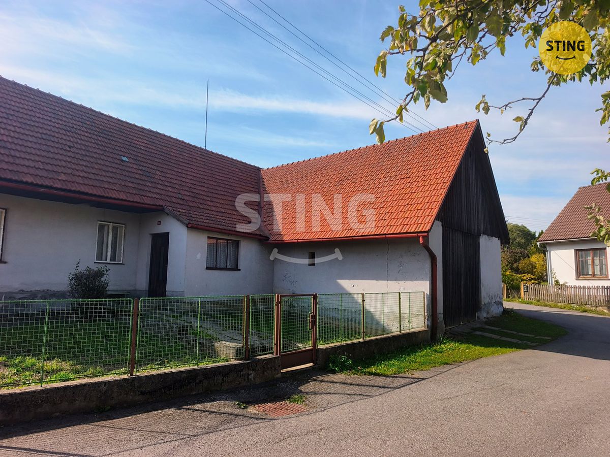 Prodej rodinného domu 180 m², pozemek 535 m² – fotografie 3