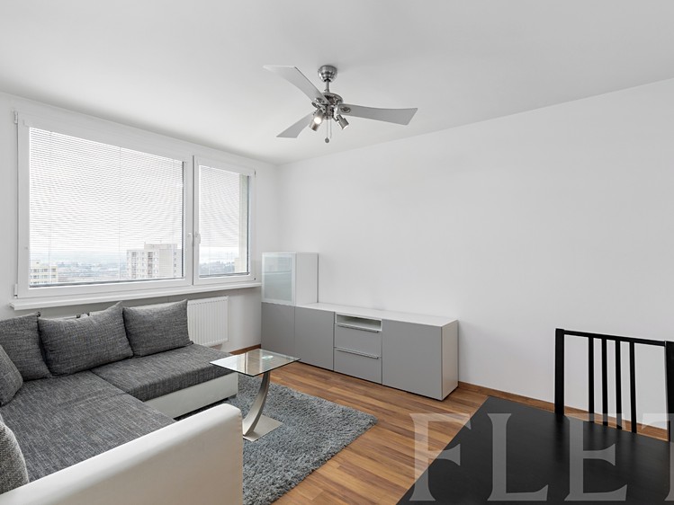 Квартира 4+1 на продаж, 80 м² (5 з 14)