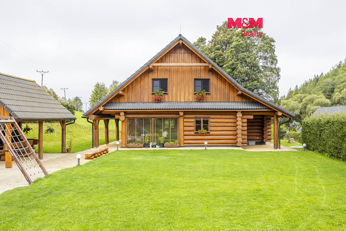 Prodej rodinného domu 190 m², pozemek 2571 m², Červená Voda – fotka 1 z 3