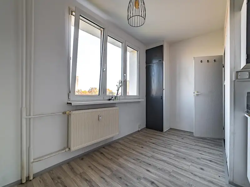 Prodej bytu 2+1 62 m², Stříbro – náhled fotky 3