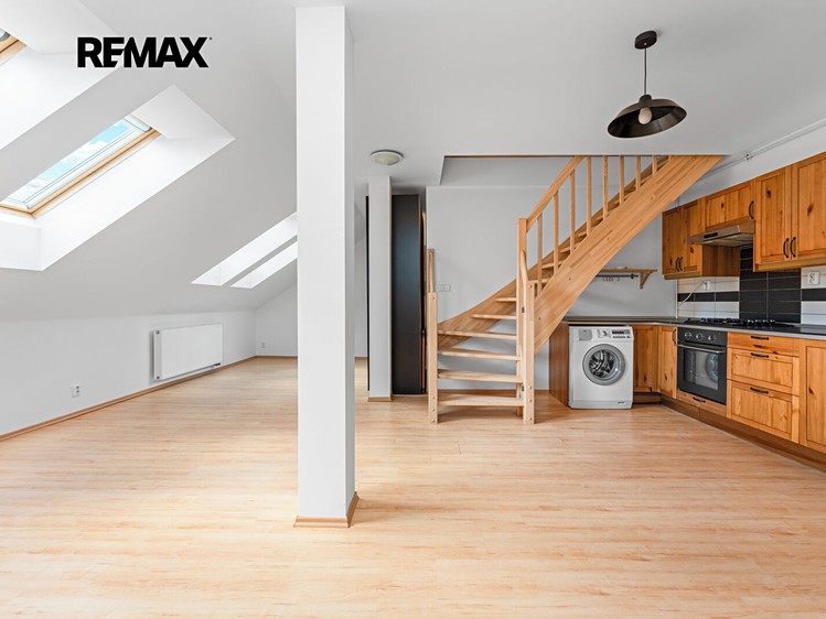 Wohnung 2+kk zum Kauf, 73 m² (2 von 23)