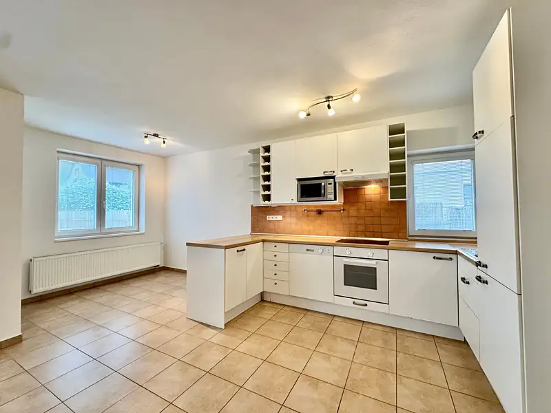 Pronájem rodinného domu 202 m², pozemek 463 m², Praha – náhled fotky 2