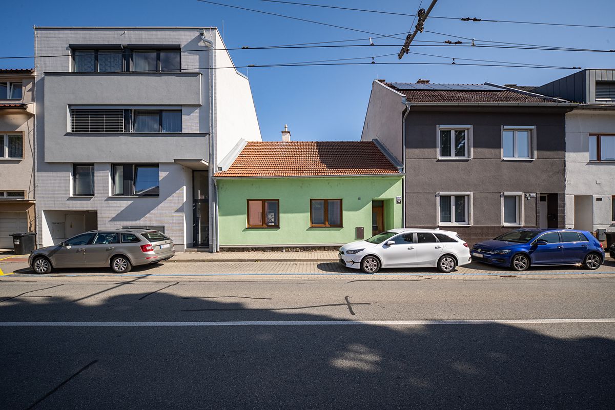 Prodej rodinného domu 71 m², pozemek 414 m², Brno – fotka 1 z 3