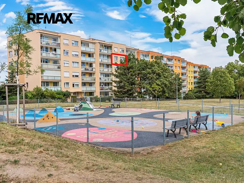 Prodej bytu 2+kk 43 m², Praha – náhled fotky 3