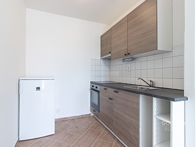 Квартира 2+kk в оренду, 51 м² (2 з 15)