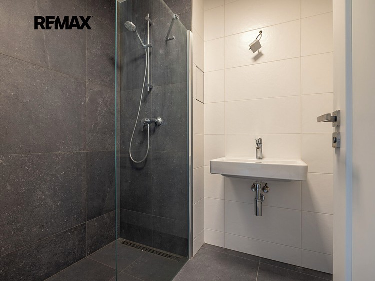 Prodej bytu 2+kk, 52 m² (12 z 25)