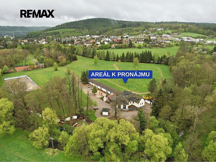 Pronájem komerčního prostoru, 800 m² (1 z 19)