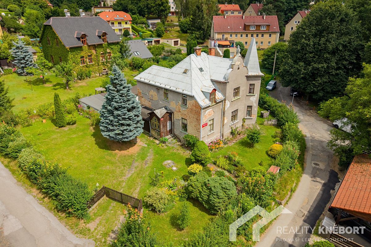 Prodej vily 259 m², pozemek 853 m², Liberec – fotka 1 z 3