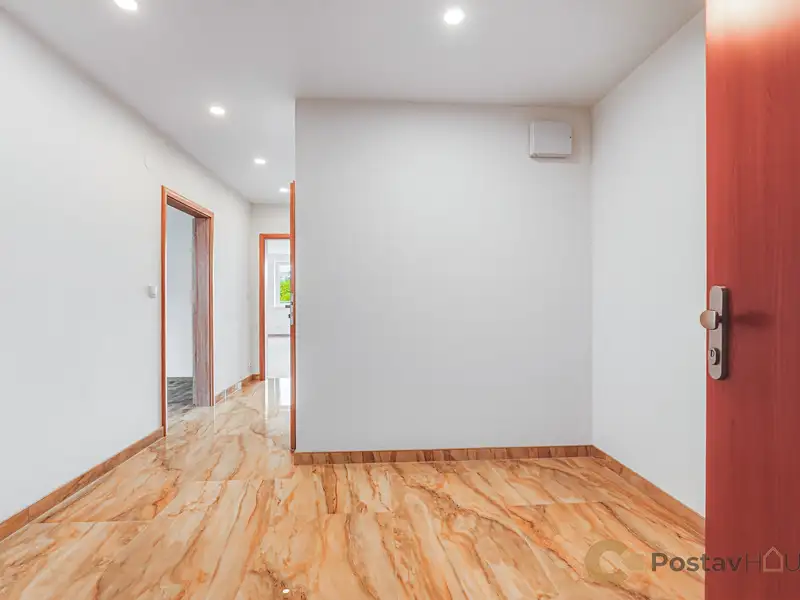 Prodej bytu 2+kk 67 m², Praha – náhled fotky 2