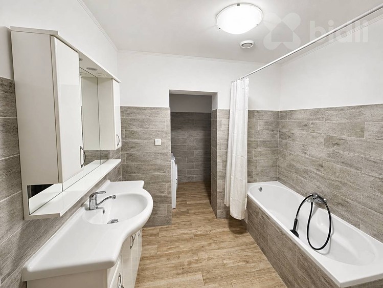 Gewerbefläche zum Kauf, 728 m² (21 von 48)